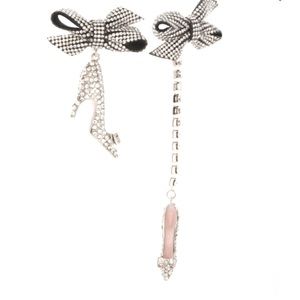 NWT Betsey Johnson mismatched crystal earrings bow and crystal shoe